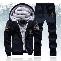 Winter Thick Men's Sports Suit Fashion Men Hooded Tracksuit Set Male Zipper Cardigan Hoodies+Pants Sportswear Casual Set 201114