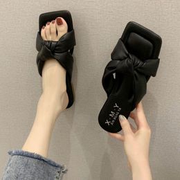 2020 Fashion Woman Sandals Summer Shoes Gladiator Square Toe Beach Slippers Black White Green Flat Heels Mule sandals Flip Flops1