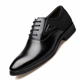 2020 New Spring Autumn Men Dress Shoes Fashion men's Pointed Toe Wedding Groom Shoes Luxury Men Oxford Shoes Plus Size 48