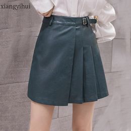 L-XL Women Casual Plus Size Pleated Skirt All-matched Fashion High Waist Black Green Mini Skirt Slim Vintage Preppy Style Skirts Y1214