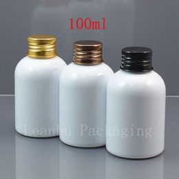 100ml white round plastic cosmetic bottle with gold / bronze /screw cap , 50 pieces/lot 100cc toner container