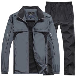 Men's Running sets Autumn Set outwear Outdoor Sportswear Jogging Sport Suit Jacket+Pant Sweat suit Male Tracksuit 201116