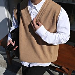 Winter Men's Slim Fit Sleeveless Cashmere Knitting Woolen Pullover Casual Sweater Waistcoat Vest V-neck Sleeve Single Knit 201104