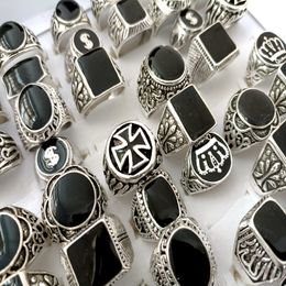Wholesale 50pcs Design Mix Enamel Silver Rings For Men Vintage Man Ring Retro Punk Alloy Jewellery Party Favour