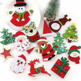 28 Pieces Christmas Felt Applique Kits Santa Christmas Bells Deer Tree Gift Boxes Non Woven Fabric Patches Stickers Badge for Hair Accessories Scrapbook Xmas Decorations