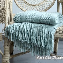 170X130cm Crochet Fringed Solid Sofa Throw Blanket Nordic Tasselled Decorative Blanket light soft Bed Cover 201222