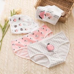 2020 new girls underwear 6pc/lot lace cotton strawberry middle waist briefs young girl panties Teenagers wholesales hot sales1