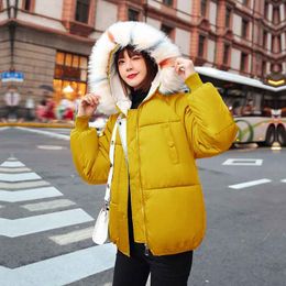 KMVEXO Casual Short Hooded Parka Colourful Fur Collar Winter Jacket Women Fashion Warm Parka Coat Streetwear Female 2020 New T200902