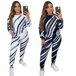 Womens Tracksuit Two Pieces Set Designer Hooded Long Sleeve Sportswear Trousers Outfits Ladies New Fashion Sportswear Street Clothes klw5769