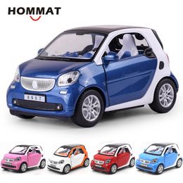 HOMMAT Smart 1:24 Scale ForTwo Vehicle Models Car Alloy Metal Diecast Toy Simulation Car Model Gift Cars Toys For Children Kids LJ200930