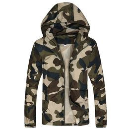 Men Bomber Jacket Thin Slim Long Sleeve Camouflage Military Jackets Hooded Windbreaker Zipper Outwear Army Brand Clothing 220301