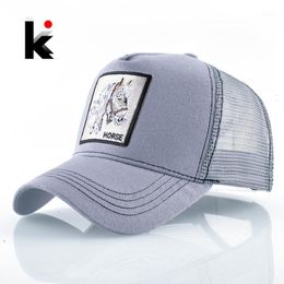 Breathable Mesh Baseball Cap Men Unisex Trucker Caps Women Snapback Hip Hop Bone Fashion Horse Embroidery Mens Streatwear Hat1