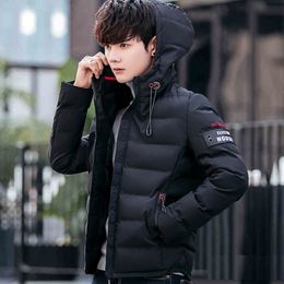 New Winter Men Coat Casual Parka Outwear Waterproof Thicken Warm hooded Outwear Jacket Plus Size 3XL 4XL 5XL 201204