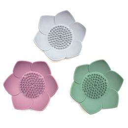 Creative Silicone Soap Dishes Holder Box Anti-skid Moisture-proof Drain Handmade Bathroom Supplies Punch-free