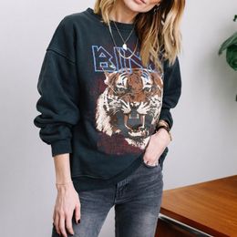 Women's Hoodies & Sweatshirts Black Stylish Roaring Tiger Vintage Letter Print Autumn Winter Loose Pullover Girls Sweatshirt 201007