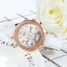 Wristwatches 2022 Creative Fashion Small Youth Diamond Large Dial Three Eyes Thin Belt Ladies Watch