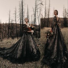2022 Gothic Black Vintage Brautkleider Eine Linie formelle Brautkleider gegen Nackenspitze Applikationen Tüll Illusion Rückenless Sweep Zug Plus Größe