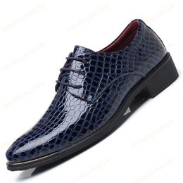 Mens Dress Shoes crocodilo sapatos de festa Moda italiana Vestido Sapatos Homens Formal vestido preto Plus Size 48 Zapatilla Hombre