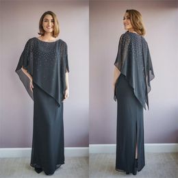 2021 Chiffon Sheath Mother of the Bride Dresses Dark Grey Beaded Floor Length Long Evening Gowns Plus Size Wedding Guest Prom Dress