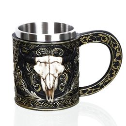 1Pcs Creative Skull Mug 450ml /15oz Viking Ram Horned Pit Lord Warrior Beer Stein Tankard Coffee Mug Tea Cup Halloween Bar Gift Y200106
