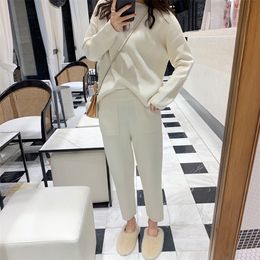 Women Sweater Two Piece Knitted Pants Sets Slim Tracksuit Christmas Spring Autumn Fashion Sweatshirts Sporting Suit Female 220315