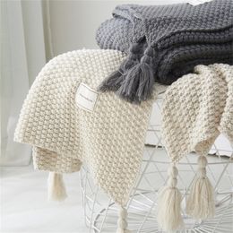 Thread Blanket with Tassel Solid Beige Grey Coffee Throw Blanket for Bed Sofa Home Textile Fashion Cape 130x170cm Knitted Carpet 201222