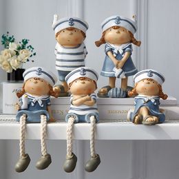 2pcs/set Mediterranean Style Creative Wall Hanging Foot Doll Resin Crafts Hanging Leg Doll Elf Doll Figurines Home Decoration T200703
