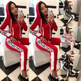 Clothes Fashion Hot Selling Printed Letter Hooded Tops + Trousers Fashion Leisure Suit Women 2 Piece Set Women Joggers Suit Sets 201120
