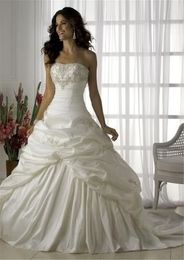 Elegant A Line Wedding Dresses With Strapless Custom Made Lace Applique Satin Bridal Gowns Ruched Tulle Robe De Mariée