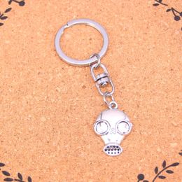 Fashion Keychain 28*19mm gas mask steampunk Pendants DIY Jewellery Car Key Chain Ring Holder Souvenir For Gift