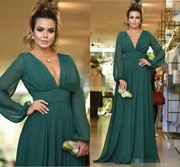 2021 Green Long Sleeves Evening Dresses Plunging V Neck Chiffon Floor Length Ruched Custom Made Prom Party Gown Formal Occasion Wear vestido