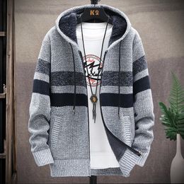 Men's Jackets winter Men's high quality Knitted thicken Mens Coats Hood Male Sweater Casual Keep warm Male Cardigan Sweaters Men 220826