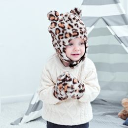 New Autumn Winter Warm Baby Leopard Plush Hat Mitten Set Child Babies Earmuff Hats Beanie Gloves Kids Hat + Gloves 2pcs/set