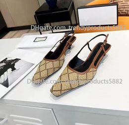 High quality women's low heel 3.5cm sandals fashion hot drill embroidery leather sewn dress shoes luxury exhibition party flat shoes delivery box 35-41