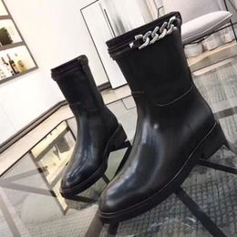 Hot Sale-Brand Boots Martin Boots European and American Cowhide Chain Shoes Individual Designer Lady Fashion Flat Bottom R