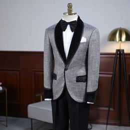 New Arrival Mens Suits Custom Made Business Tuxedos One-Button Peaked Lapel Groom Wear Custom Made Casual Business Suits 2 Pieces Set