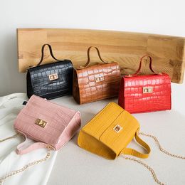 2021 New Lady Designer Handbag Lady Purse Litchi Pattern Leather Lady Fashion Handbag Shopping Bag Factory Free Delivery