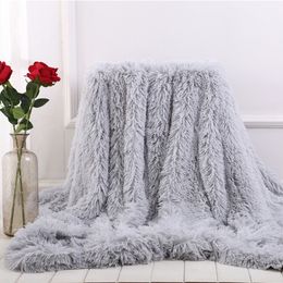 Chic Shaggy Throw Blanket Soft Plush Bedspread Warm Blanket Fluffy Faux Fur Grey Rainbow Blankets for Beds Sofa manta Dropship 201128