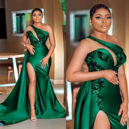 Plus Dark Green Size Prom Dresses One Shoulder Sequins Applique Illusion Evening Party Gowns Formal Ocn Wear Custom Made