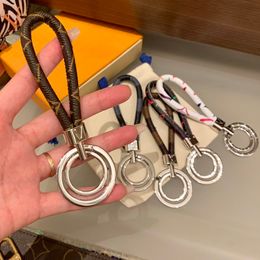 5 Colors Classic Keychains Luxury Designer Genuine Leather Rope Keychain Sliver Ring Keys Buckle Mens Womens Key Ornaments High Quality