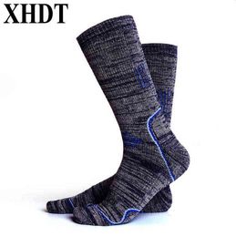 Men/women Knee-high terry cushion breathable Mountaineering Hiking durable outdoor sports professional skiing socks Y1222