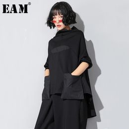 [EAM] New Spring Autumn High Collar Long Sleeve Black Loose Pocket Stitch Irregular Hem Big Size T-shirt Women Fashion JQ018 201029