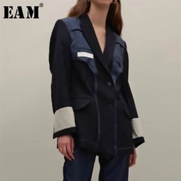 [EAM] 2020 New Spring Autumn Lapel Long Sleeve Hit Colour Split Joint Loose Personality Jacket Women Coat Fashion Tide LJ201021