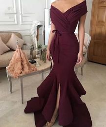 2022 Elegant Split Front Burgundy Trumpet Evening Dresses Deep V Neck Pleated Arabic Women Long Mermaid Formal Party Gowns Prom Dress Robe De Soiree longue