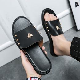 Mens Slippers ACE Designer Slides metal button Vintage Flat Genuine Leather Beach Shoes black Sandals Luxury brand Flip Flop Slipper Slide Large size 38-48