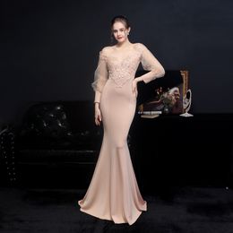 Modest Prom Dresses Custom made Off-shoulder Long-sleeves Applique Race Evening Gowns Evening Dress