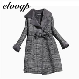 high Quality Woollen Coat Women New Winter Long Thick Plus Velvet Warm Fur Jackets Elegant Pocket Plaid Belt Ladies Coats 201218