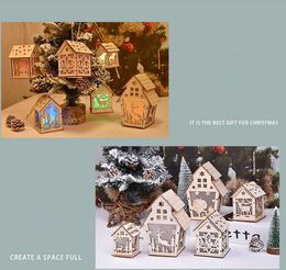 Christmas 2020 New Hot Decorations Selling Light Cabin Snow House Christmas Tree Decorations Pendant DIY Gift Window Decorations