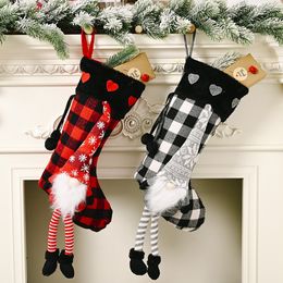 Christmas Stocking Hanging Leg Plaid Christmas Socks Santa Hanging Gift Socks Christmas Socks Gifts Bag Xmas Tree Decorations w-00461