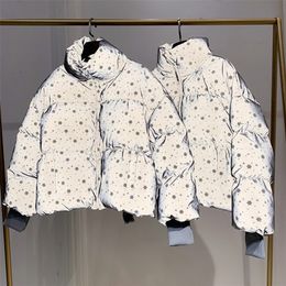 Winter Women Streetwear Down Parka Oversize Reflective Jacket Short Warm Women Coat Snowflake Sequin Parka Cotton Padded Jacket 201217